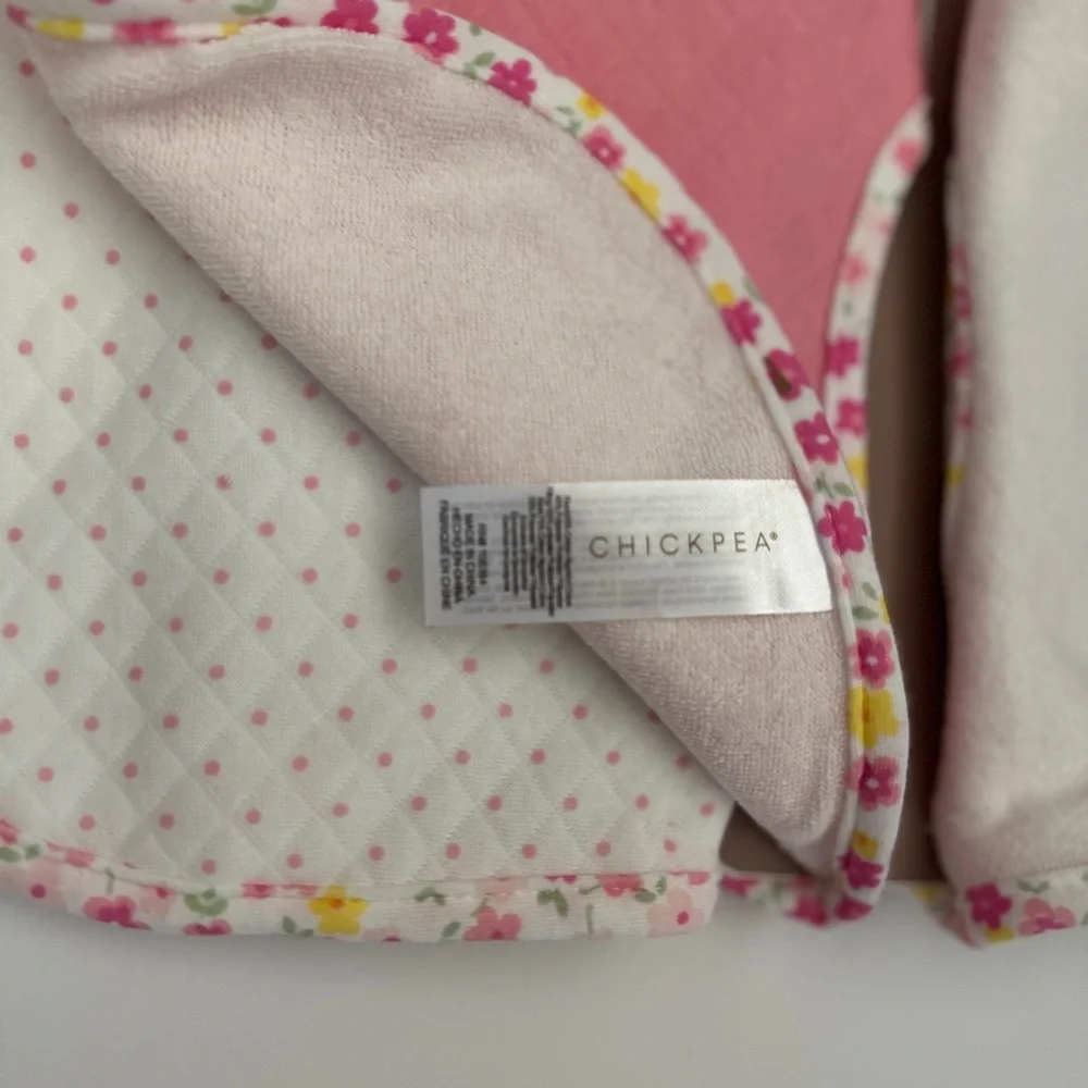 Bibs Soft Absorbent Hearts Floral Polka Dot Snap Closure 0-12M NEW | ChickPea